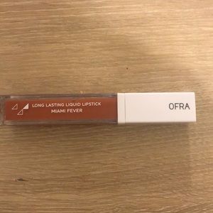 Ofra liquid lip stick